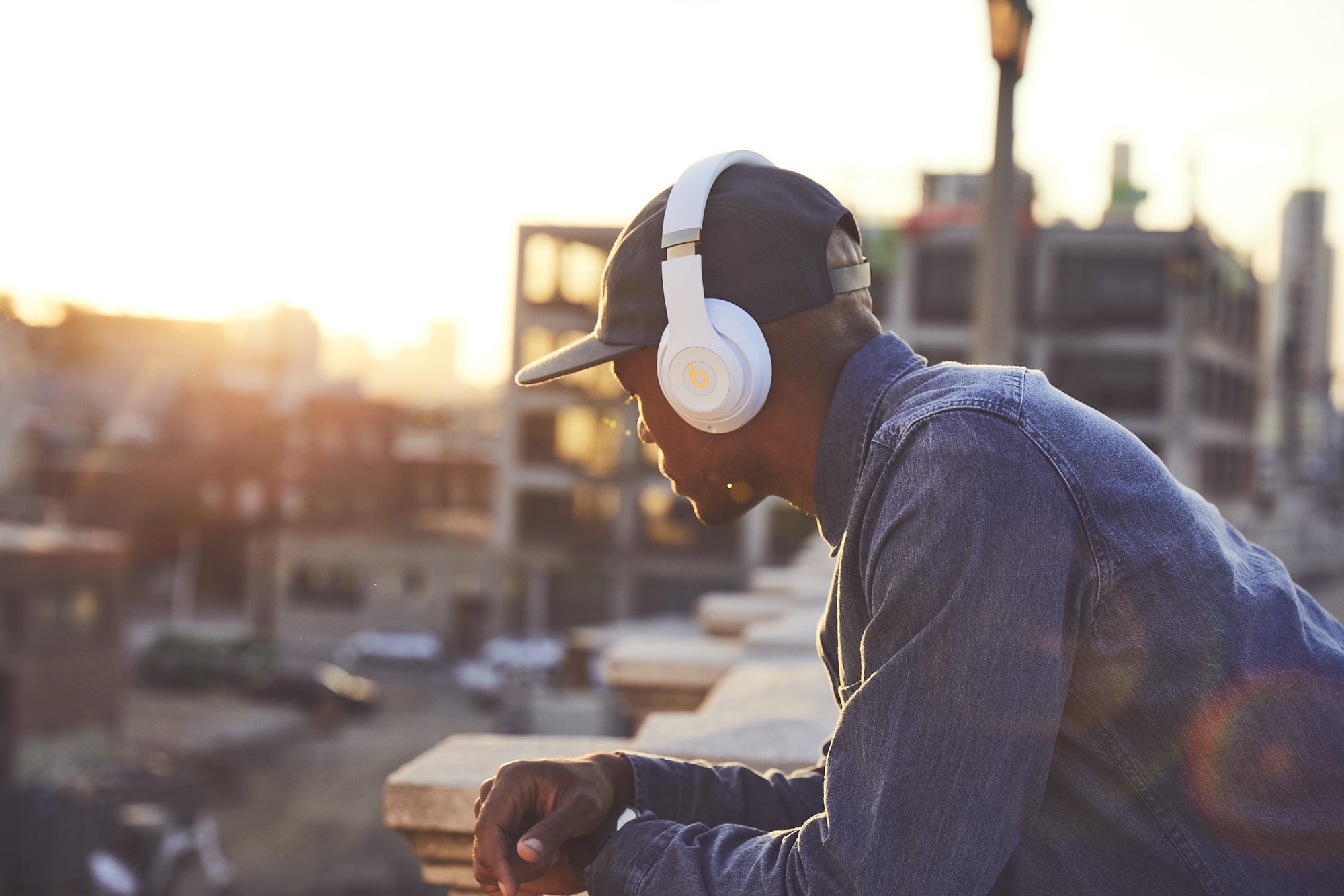 Beats Studio3 Wireless Over-Ear Noise Cancelling Headphones